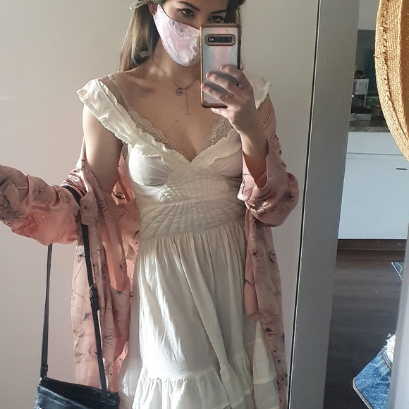 Meet your Posher, Kyra - Picture 4 of 5